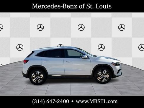 New 2026 Mercedes-Benz GLA 250 4MATIC image 2
