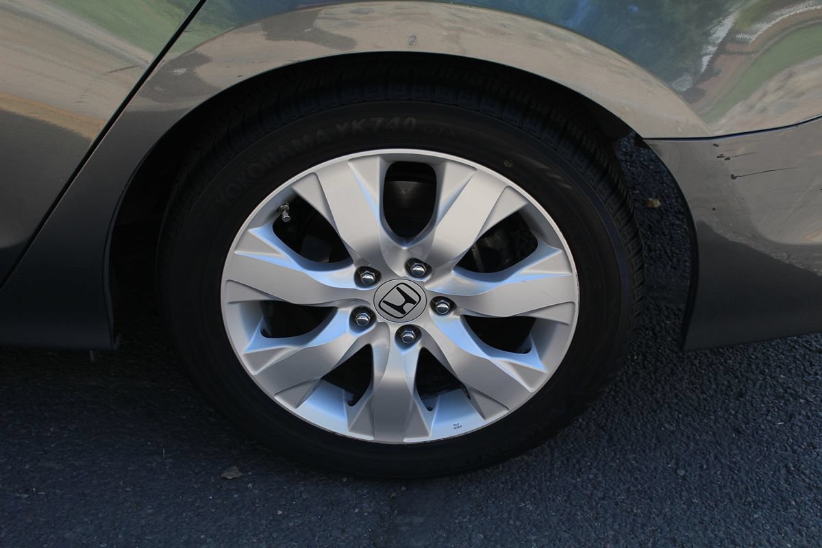 Used 2010 Honda Accord EX-L image 44