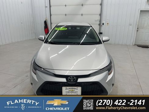 Used 2020 Toyota Corolla LE image 7