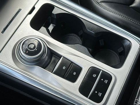 Used 2023 Ford Explorer XLT w/ Equipment Group 202A image 22