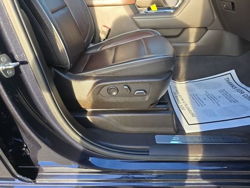 Used 2024 GMC Sierra 2500 Denali w/ Denali Reserve Package image 15