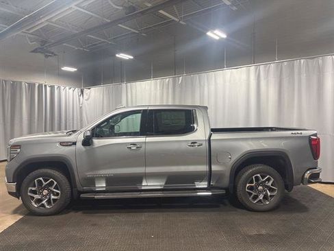 New 2025 GMC Sierra 1500 SLT w/ SLT Premium Plus Package image 7