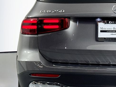 New 2026 Mercedes-Benz GLB 250 image 14