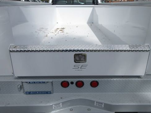 New 2024 Ford F450 XL w/ XL Chrome Package image 14