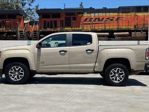 Used 2022 GMC Canyon AT4 w/ Trailering Package AWD/4WD image 9