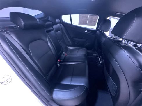 Used 2022 Kia Stinger GT-Line AWD/4WD image 38