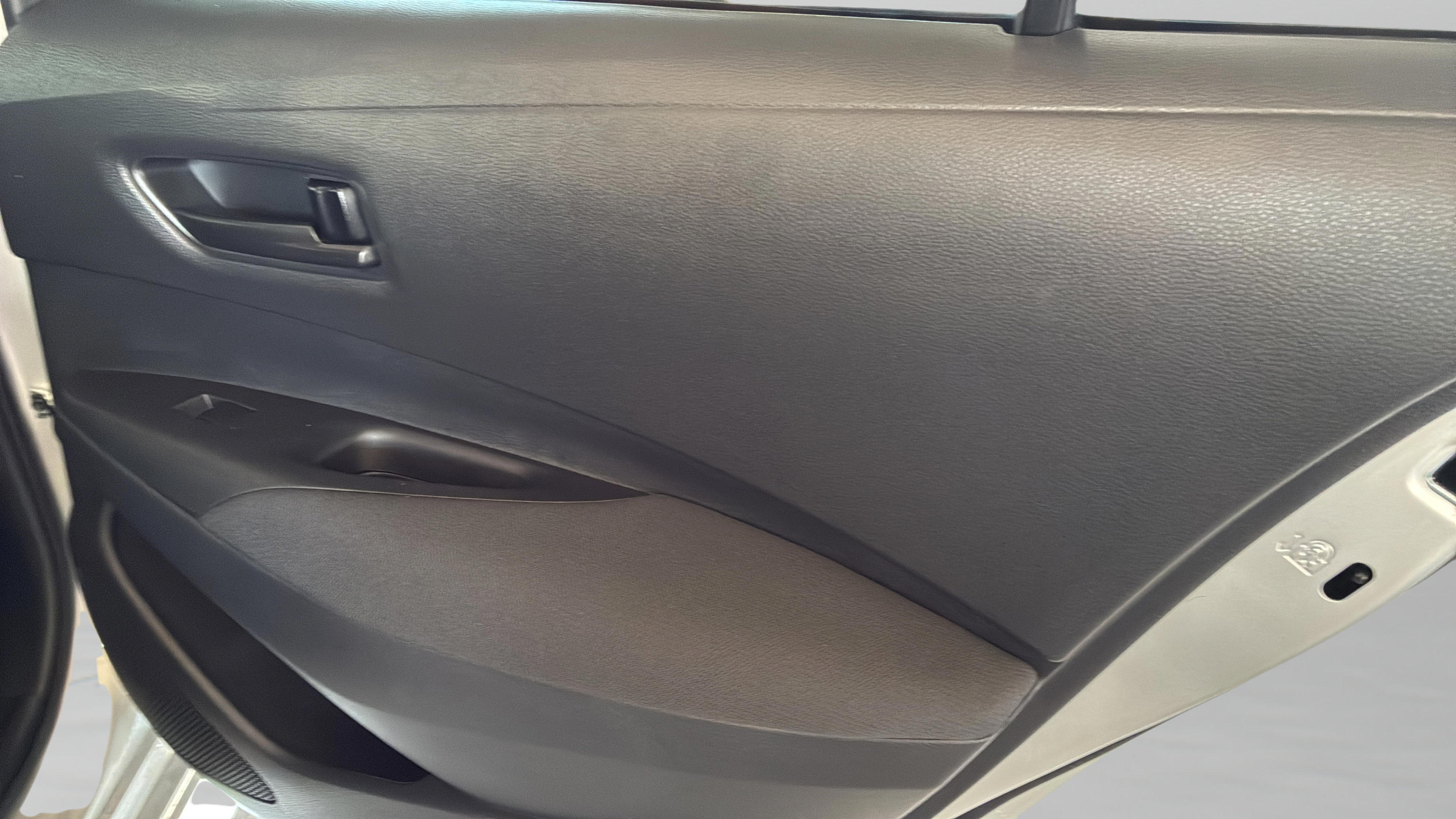Used 2026 Toyota Corolla LE FWD image 22