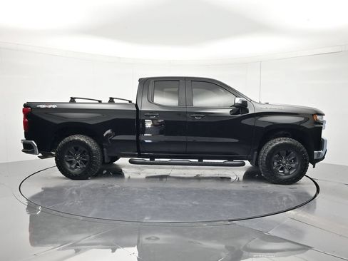 Used 2020 Chevrolet Silverado 1500 LT w/ Trailering Package AWD/4WD image 4