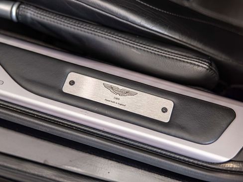 Used 2013 Aston Martin DB9 Coupe image 19