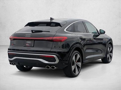 New 2025 Audi SQ5 Premium Plus image 2