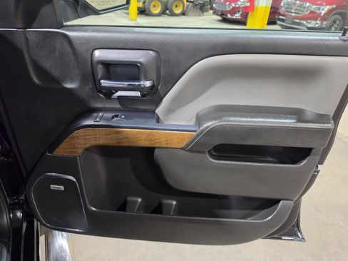 Used 2016 Chevrolet Silverado 1500 LTZ w/ Sport Package AWD/4WD image 34