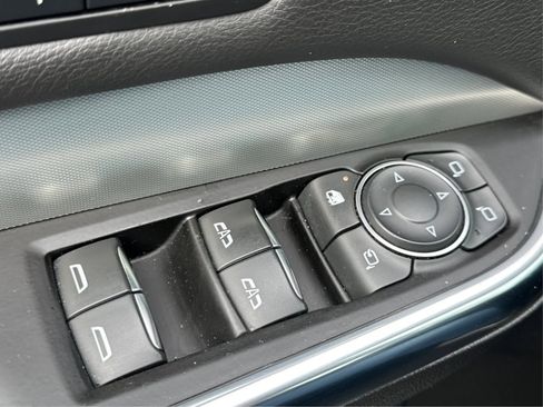 Used 2020 Cadillac XT4 Premium Luxury image 29