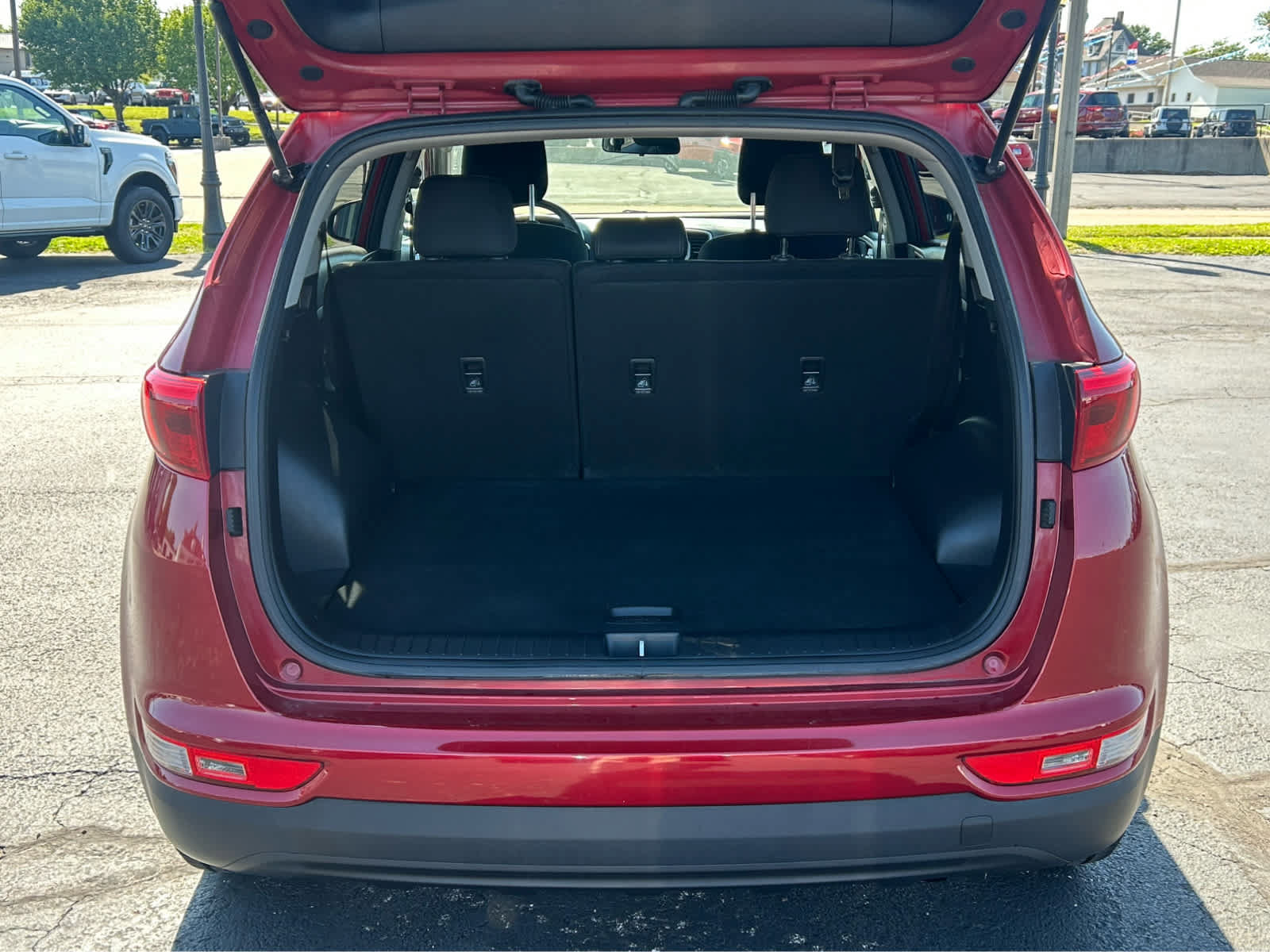 Used 2017 Kia Sportage LX FWD image 6