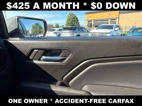 Used 2023 Chevrolet Colorado LT w/ LT Convenience Package RWD image 28