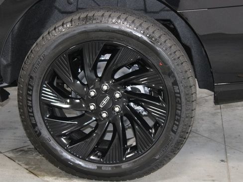 New 2027 Lincoln Navigator Reserve w/ Jet Appearance Package AWD/4WD image 20