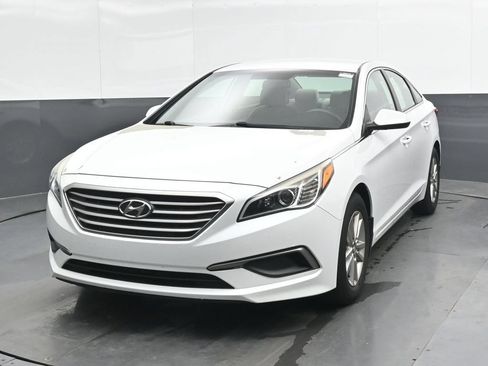Used 2016 Hyundai Sonata SE FWD image 6
