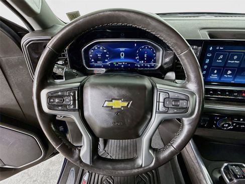 Used 2022 Chevrolet Silverado 1500 LTZ AWD/4WD image 13