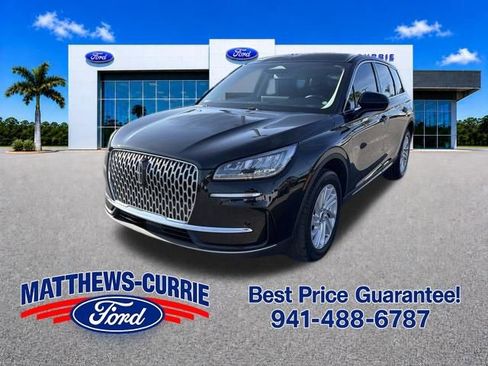 Used 2023 Lincoln Corsair FWD image 7