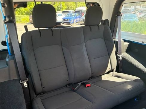 Used 2022 Jeep Wrangler Sport AWD/4WD image 29