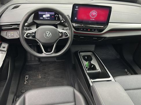 Used 2023 Volkswagen ID.4 S RWD image 11