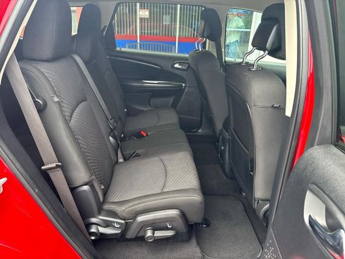 Used 2019 Dodge Journey SE w/ Premium Group FWD image 26