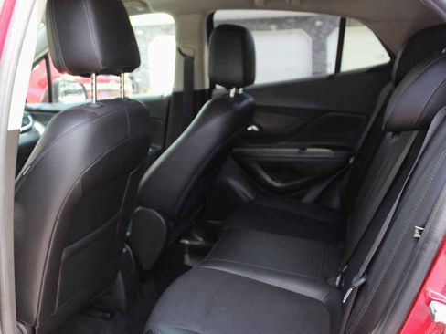 Used 2019 Buick Encore Preferred AWD/4WD image 25
