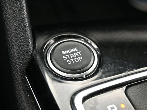 Used 2025 Kia Sportage EX FWD image 24
