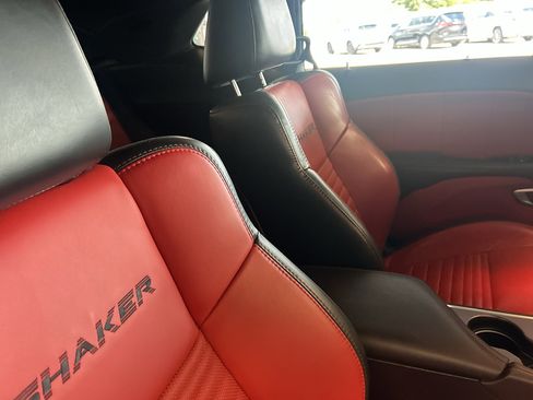 Used 2015 Dodge Challenger R/T Plus RWD image 13