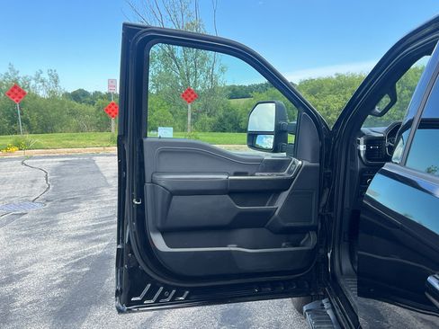 Used 2023 Ford F150 XLT w/ Equipment Group 302A High AWD/4WD image 10