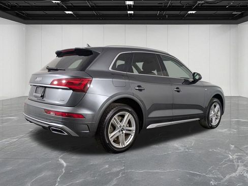 Used 2021 Audi Q5 e Premium Plus image 5