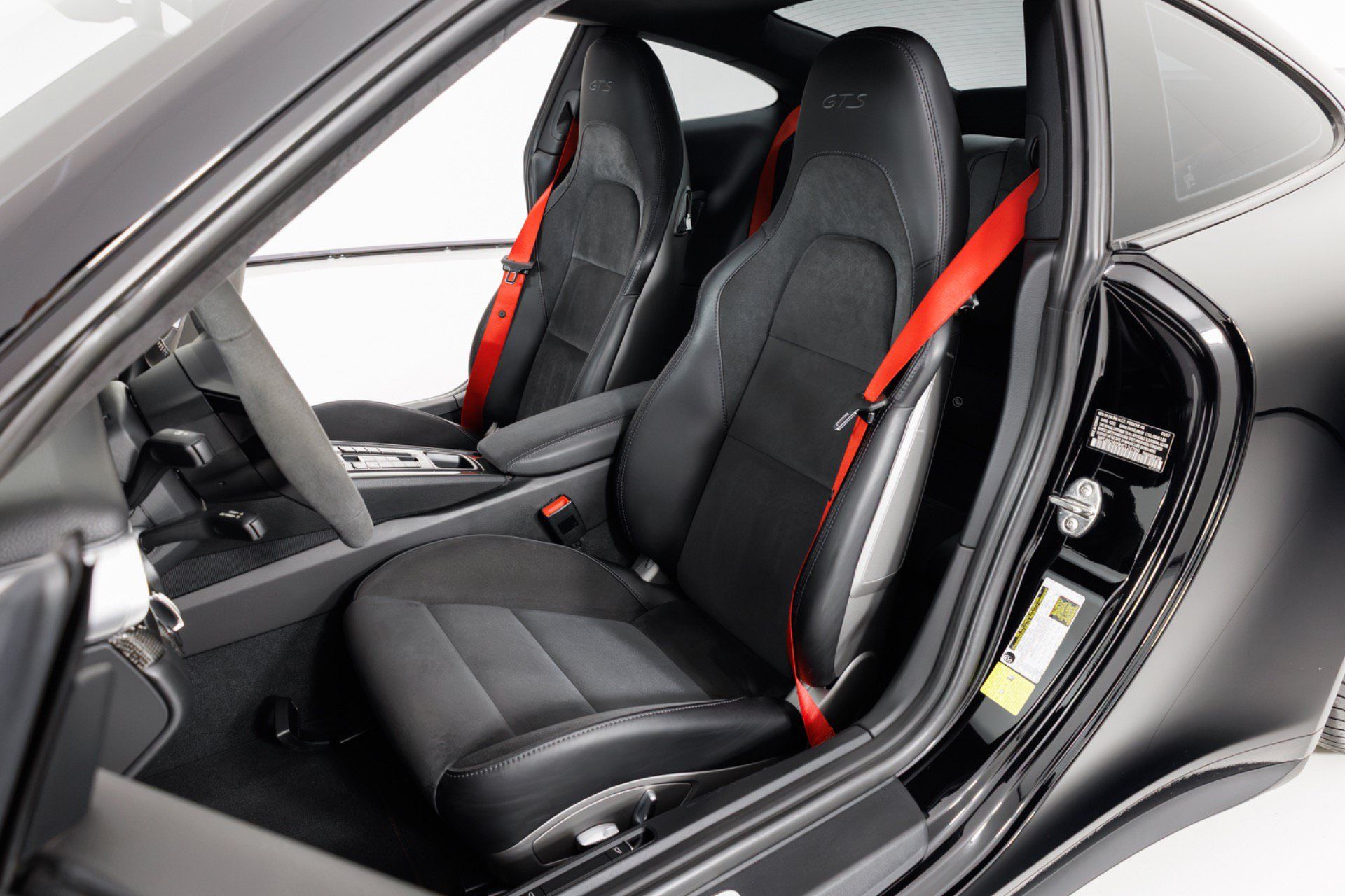 Used 2017 Porsche 911 Carrera GTS RWD image 15
