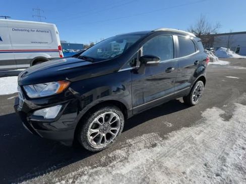 Used 2022 Ford EcoSport Titanium image 5