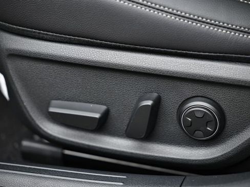 New 2026 Genesis G70 2.5T image 20