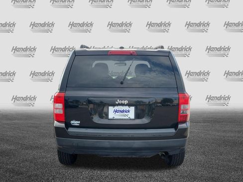 Used 2016 Jeep Patriot Sport w/ Power Value Group FWD image 6