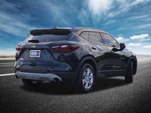 Used 2020 Chevrolet Blazer LT FWD image 16