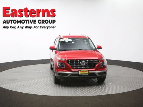 Used 2023 Hyundai Venue Limited FWD image 53