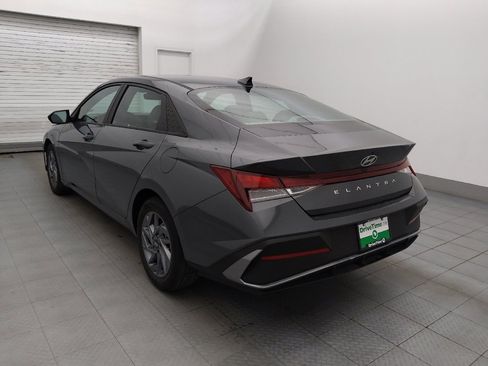 Used 2024 Hyundai Elantra SEL image 5