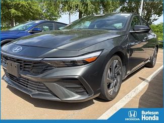 Used 2025 Hyundai Elantra Sport FWD video 1