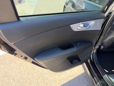 Used 2024 Kia Forte LXS FWD image 14