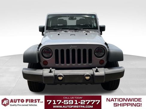 Used 2013 Jeep Wrangler Sport AWD/4WD image 2