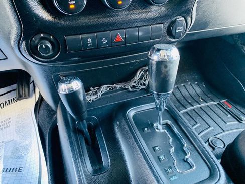 Used 2014 Jeep Wrangler Unlimited Sport w/ Quick Order Package 24S image 33