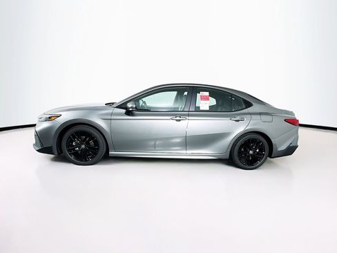 New 2026 Toyota Camry SE image 5