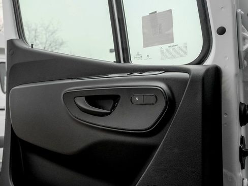 New 2026 Mercedes-Benz Sprinter 144 Cargo image 16