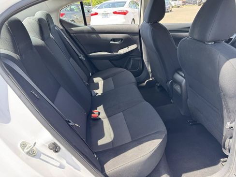 Used 2023 Nissan Sentra SV w/ All-Weather Package FWD image 15
