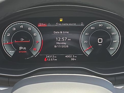 Used 2024 Audi Q5 2.0T Premium Plus AWD/4WD image 16