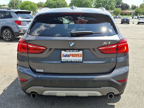 Used 2017 BMW X1 xDrive28i AWD/4WD image 5