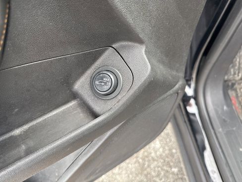 Used 2019 GMC Terrain SLE w/ Driver Convenience Package image 15