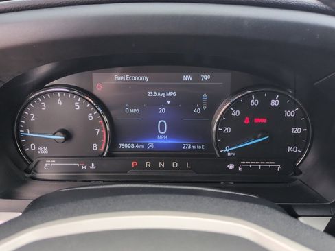 Used 2021 Ford Explorer XLT w/ Equipment Group 202A image 11