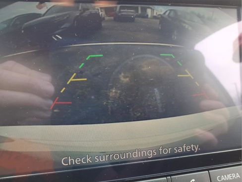 Used 2024 Nissan Altima 2.5 SV image 29