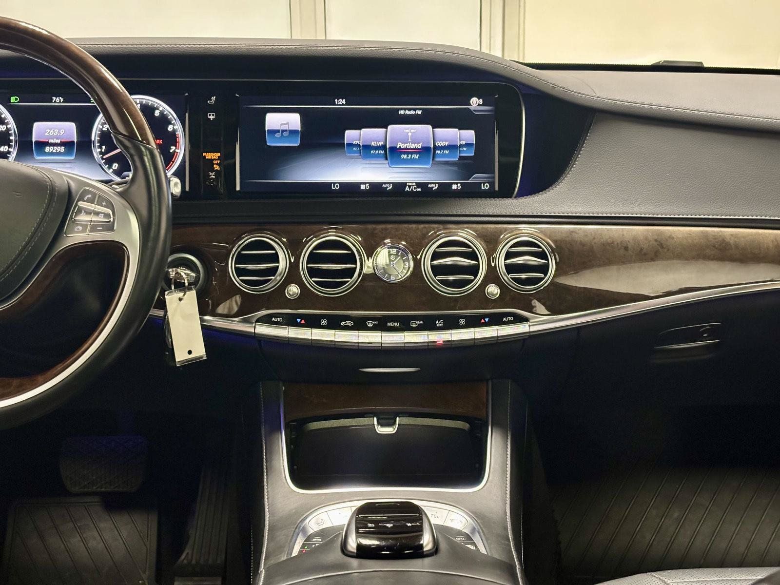 Used 2016 Mercedes-Benz S 550 4MATIC Sedan image 31